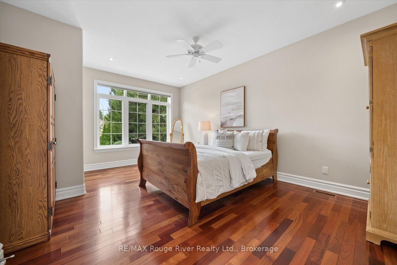 26 Hanover Court • Whitby, ON photo 19