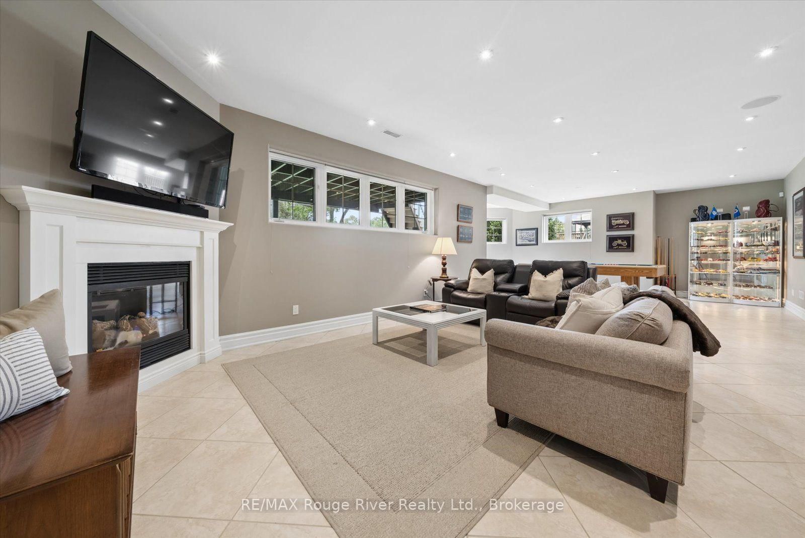 26 Hanover Court • Whitby, ON photo 29