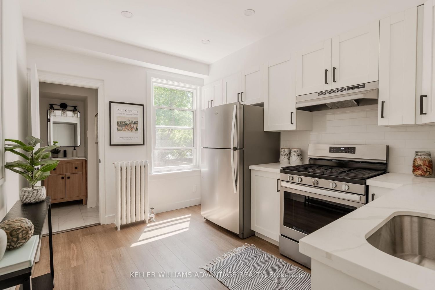 3 Columbine Avenue • Toronto, ON photo 13