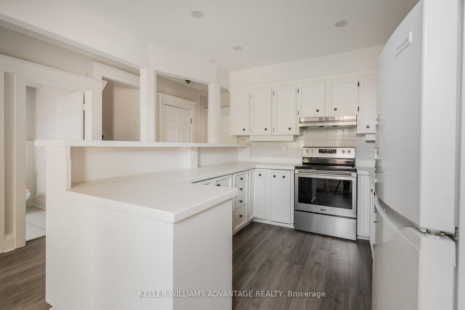 3 Columbine Avenue • Toronto, ON photo 18