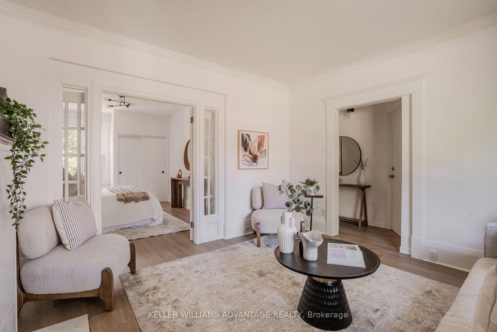 3 Columbine Avenue • Toronto, ON photo 5