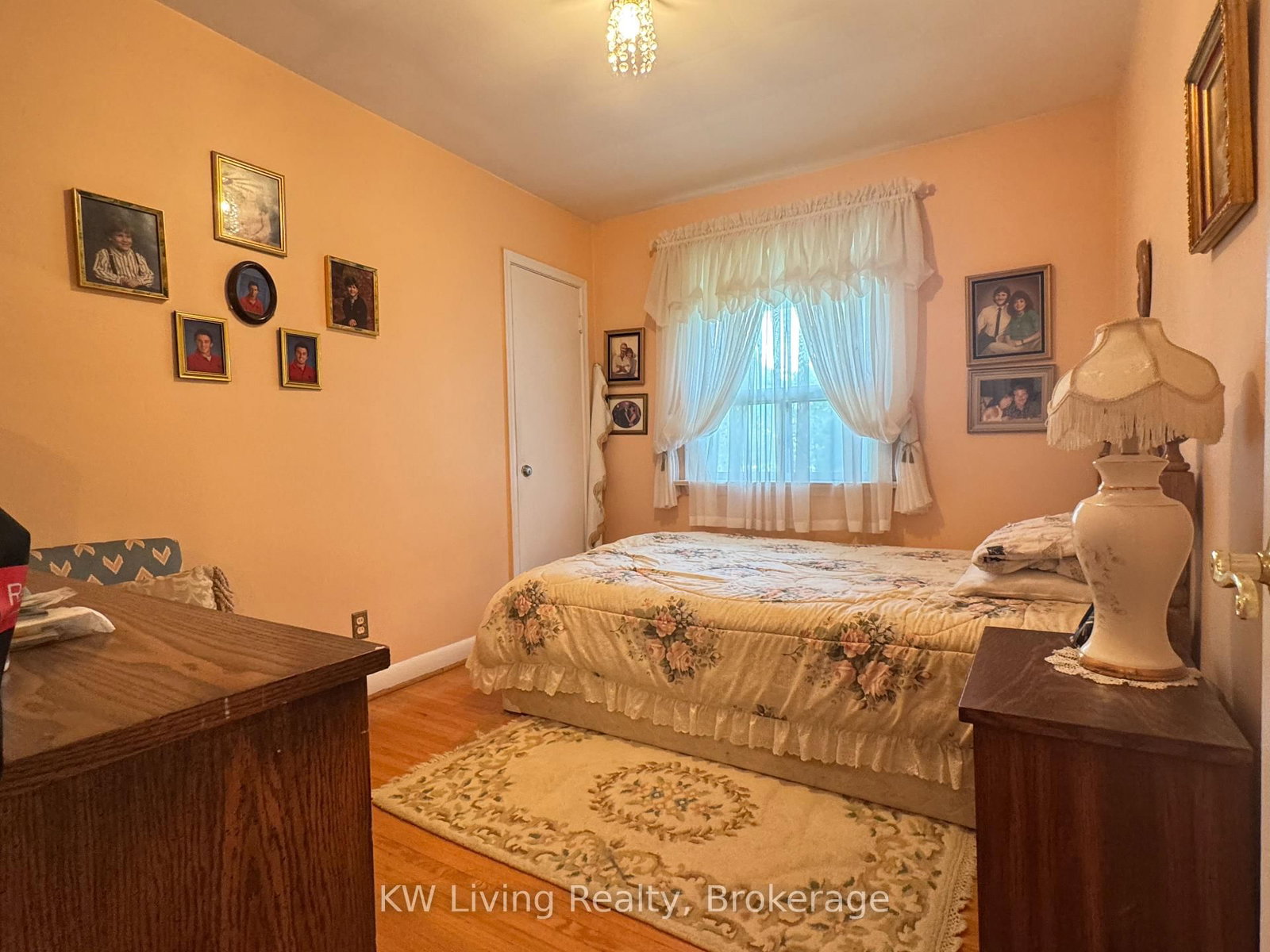 65 Glen Watford Drive • Toronto, ON photo 4