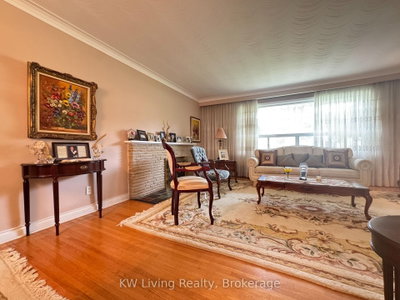 65 Glen Watford Drive • Toronto, ON photo 8