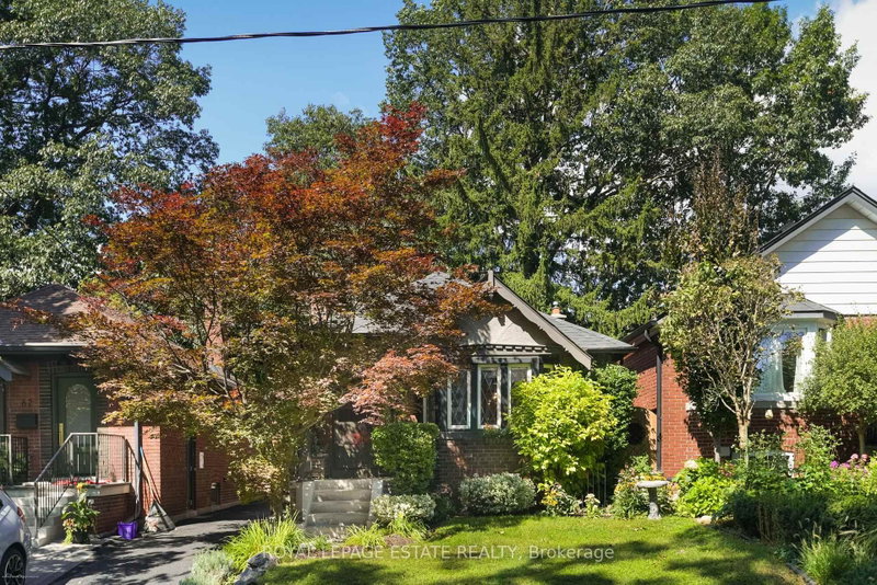 64 Wildwood Crescent