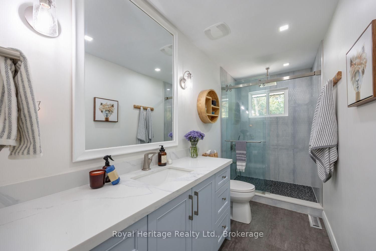 396 Jane Avenue • Oshawa, ON photo 18