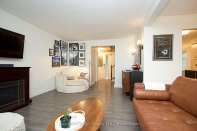 11 Harman Drive • Ajax, ON photo 9