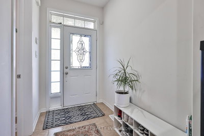 1819 Misthollow Drive • Pickering, ON photo 4