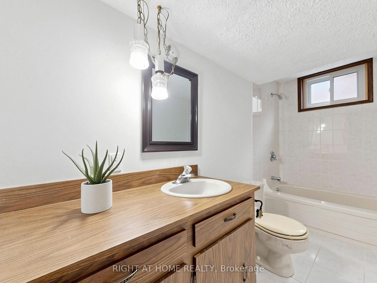 36 Joanna Drive E • Toronto, ON photo 28