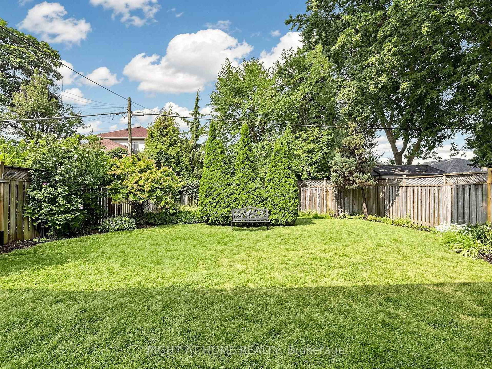 36 Joanna Drive E • Toronto, ON photo 32