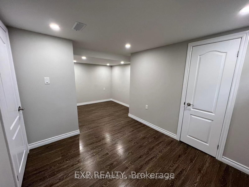 Bsmt - 6 Mid Pines Road
