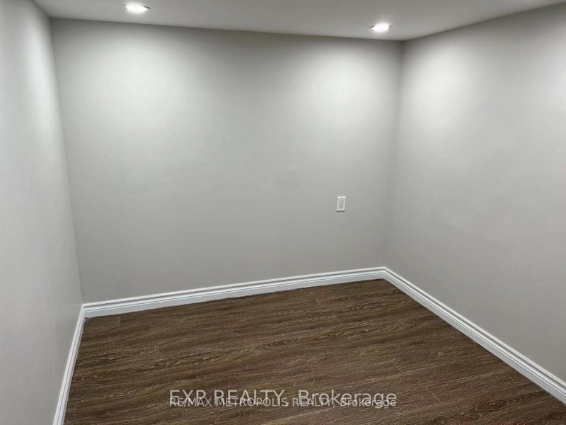 Bsmt - 6 Mid Pines Road