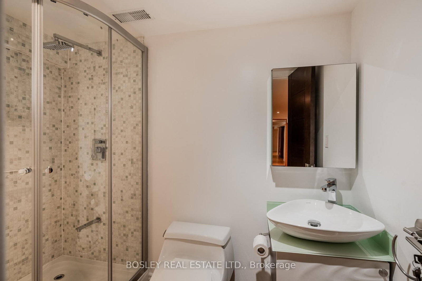 1599 Woodbine Heights Boulevard • Toronto, ON photo 39