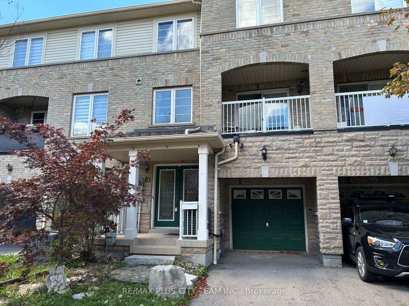 10 Cullcastle Street W