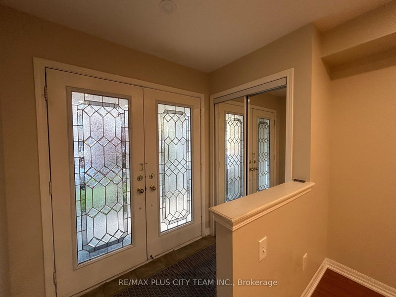 10 Cullcastle Street W