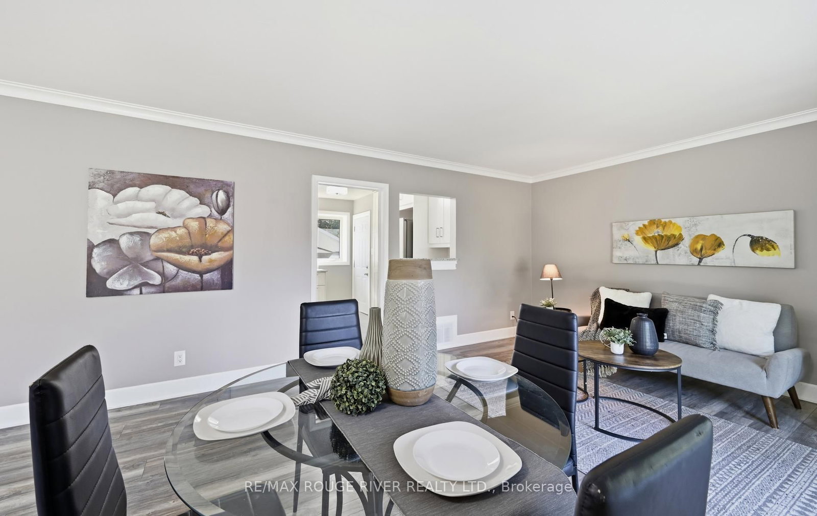 517 Kent Street • Whitby, ON photo 12
