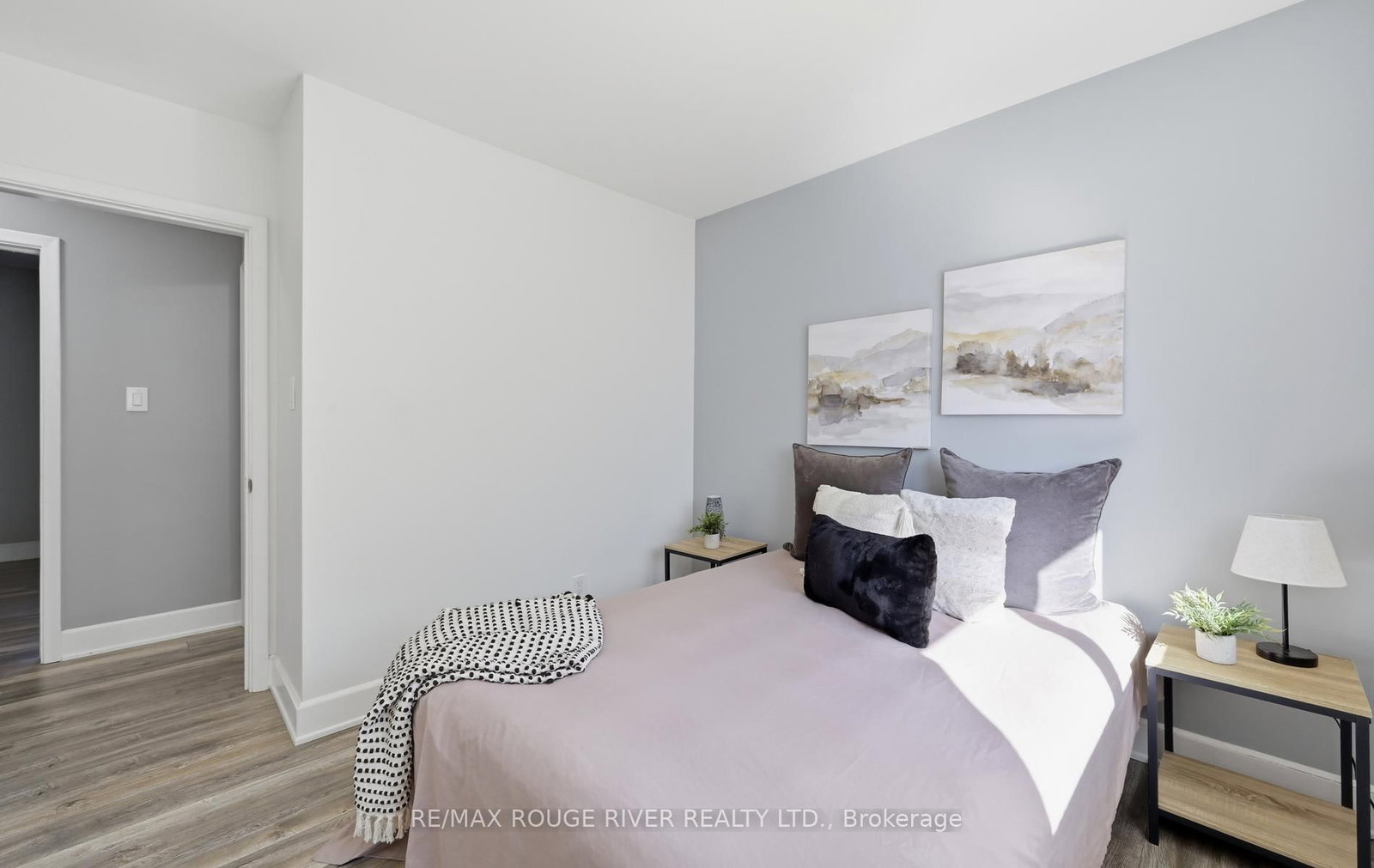 517 Kent Street • Whitby, ON photo 21
