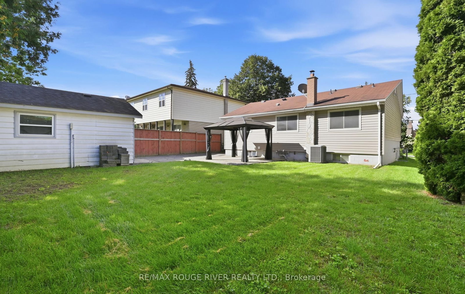 517 Kent Street • Whitby, ON photo 40