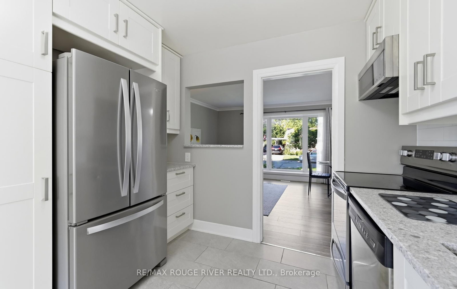 517 Kent Street • Whitby, ON photo 7