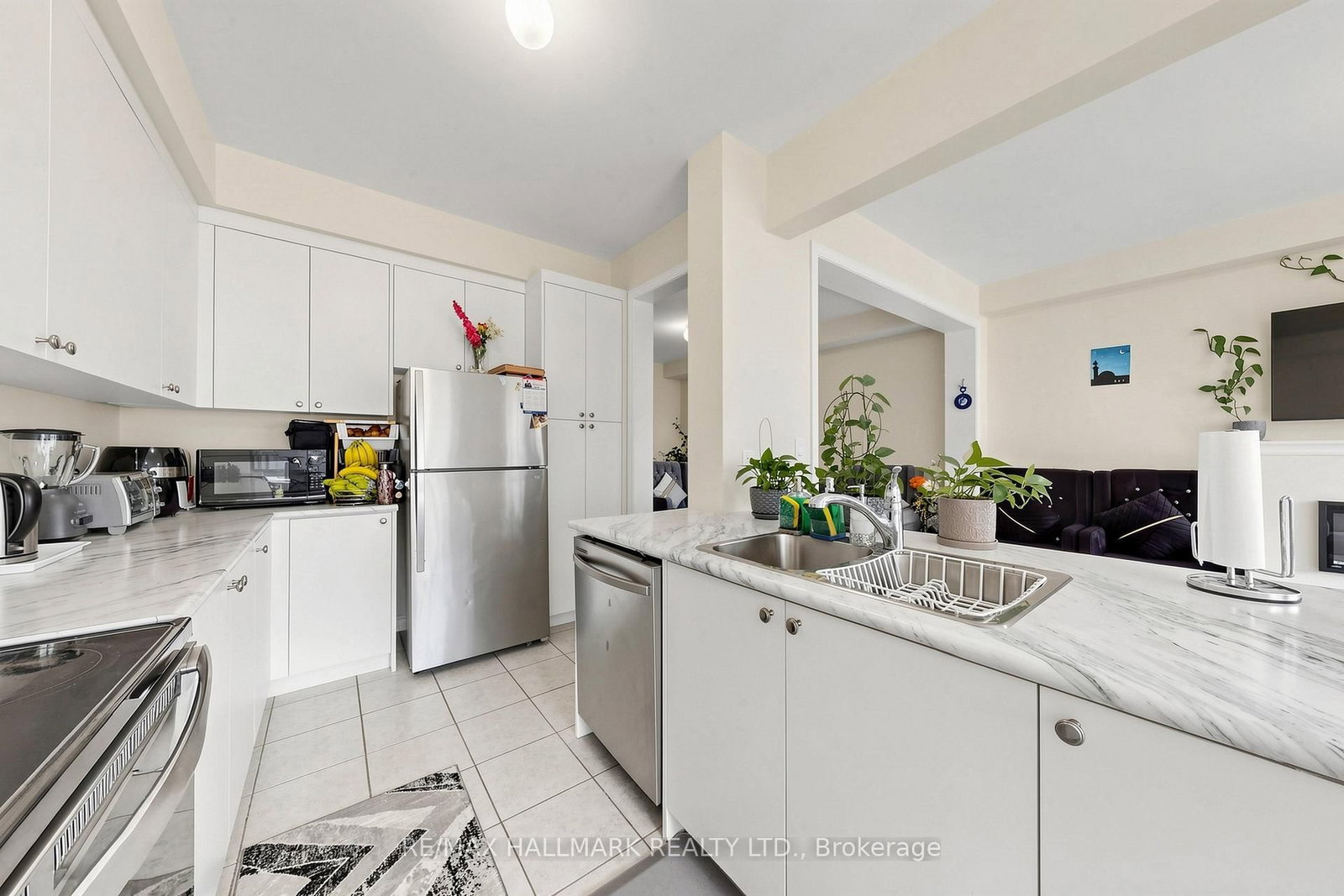17 Closson Drive • Whitby, ON photo 14