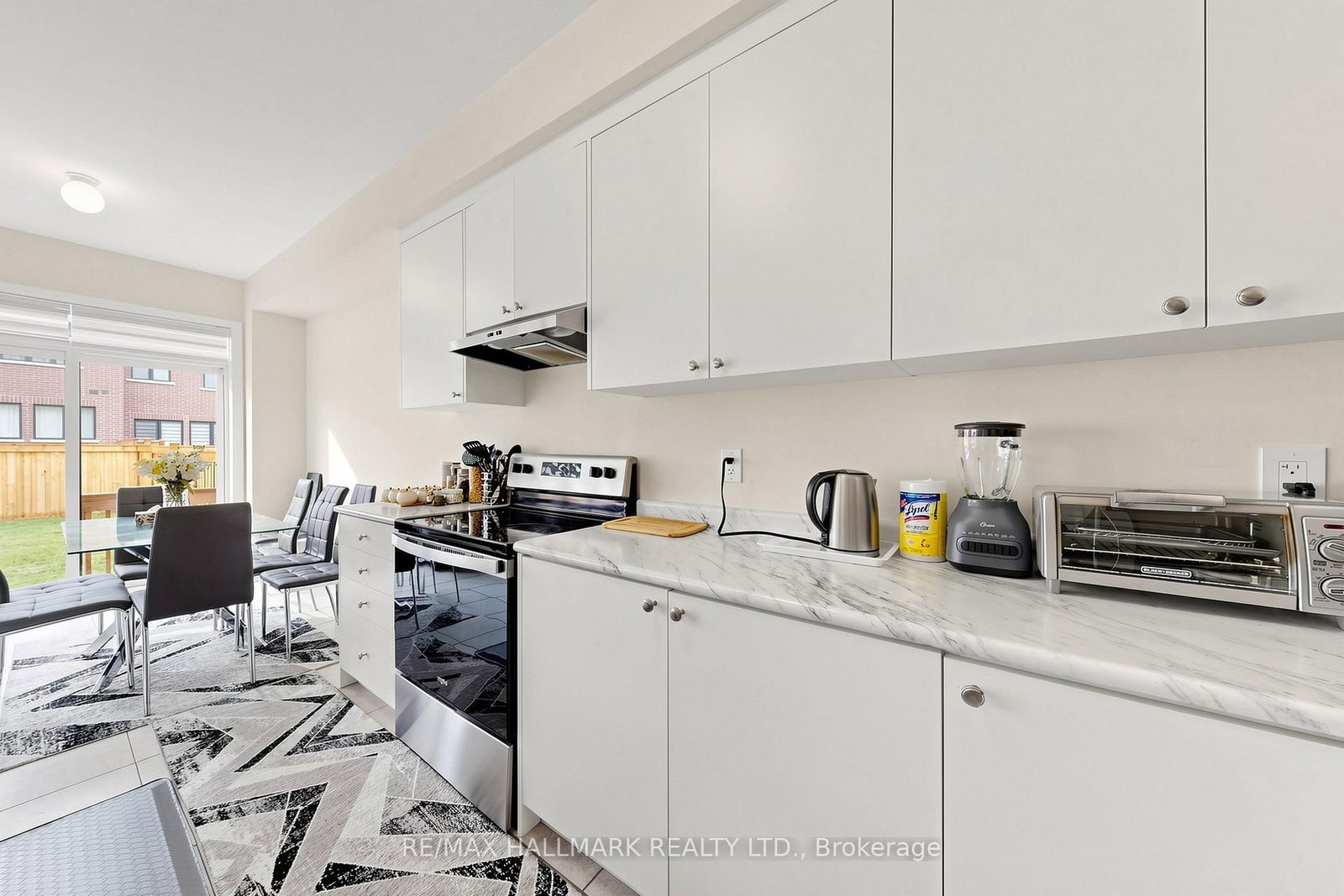 17 Closson Drive • Whitby, ON photo 16