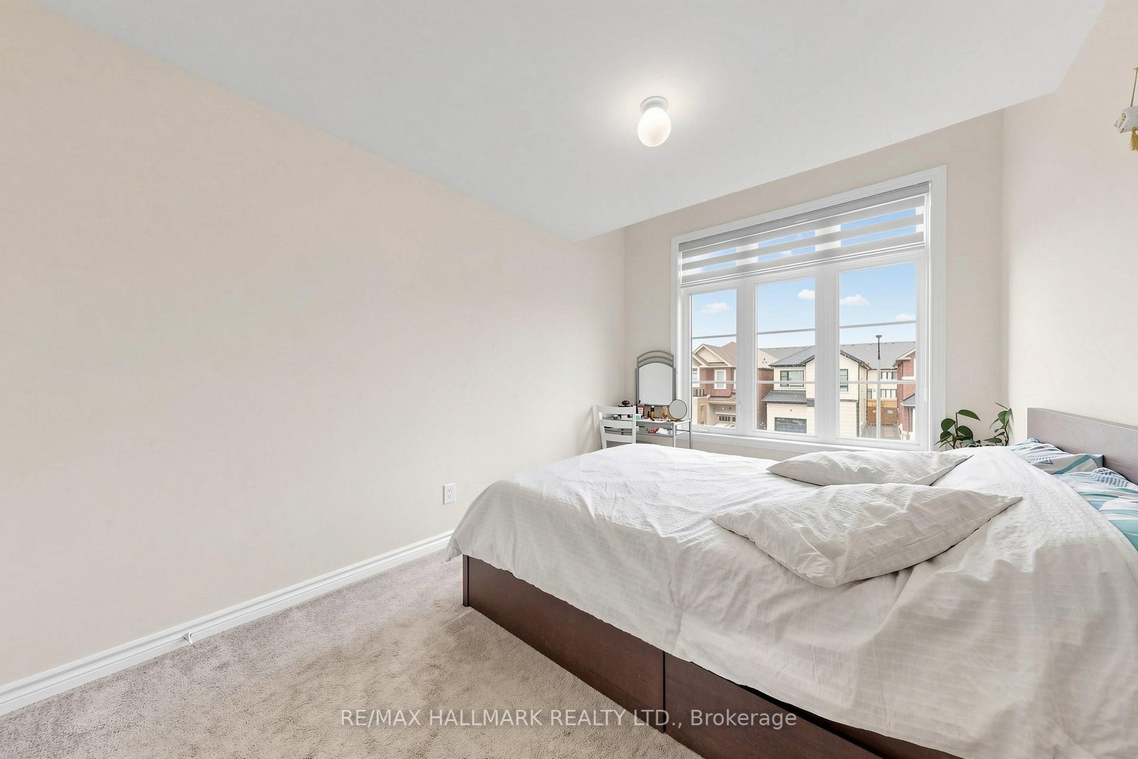 17 Closson Drive • Whitby, ON photo 27