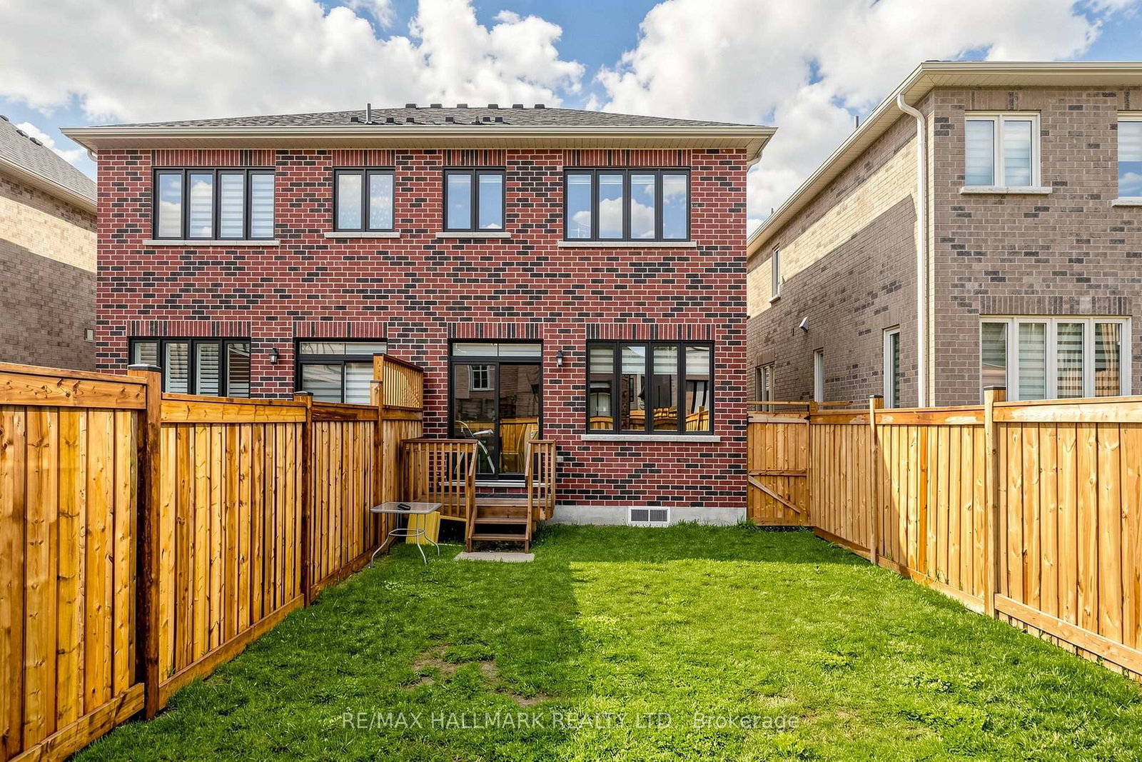 17 Closson Drive • Whitby, ON photo 35