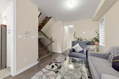 17 Closson Drive • Whitby, ON photo 7
