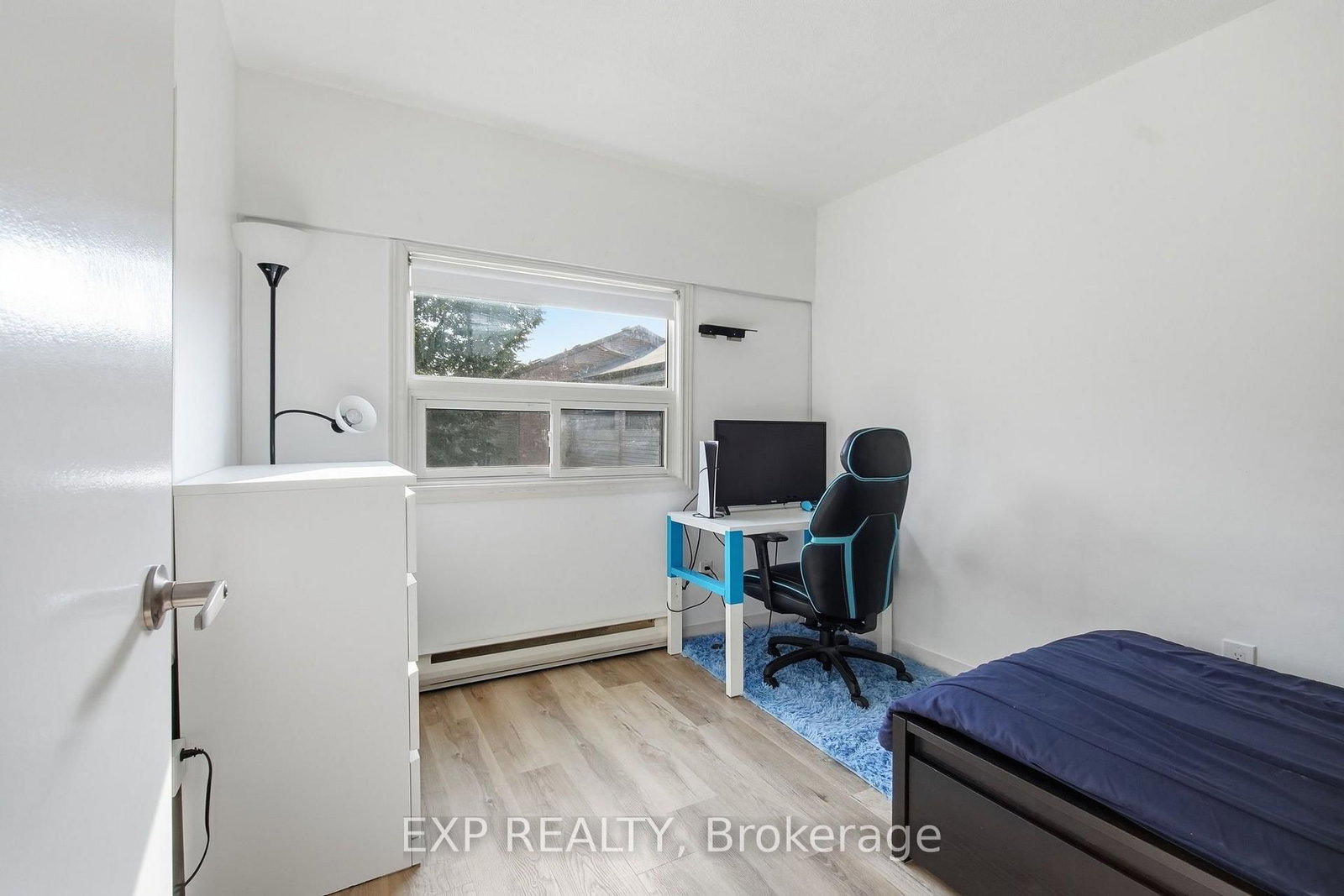 64 Parklane Circle • Clarington, ON photo 21