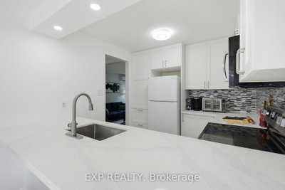 64 Parklane Circle • Clarington, ON photo 7