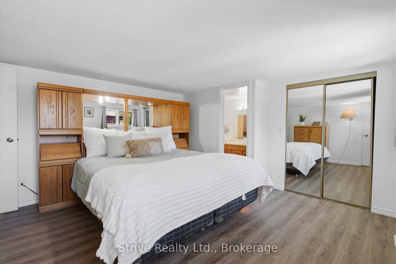 7 Admiral Road • Ajax, ON photo 21
