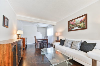 292 Glebemount Avenue • Toronto, ON photo 5