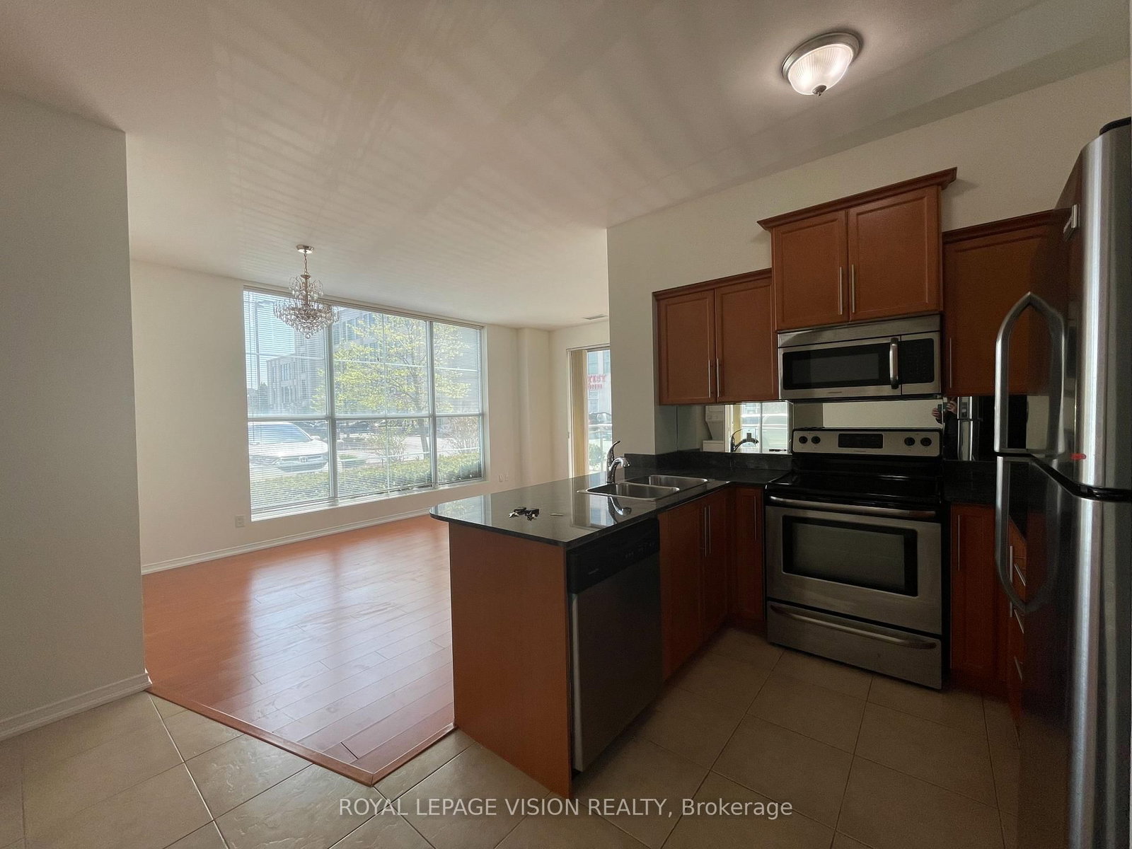 1J - 6 Rosebank Drive, Toronto 2