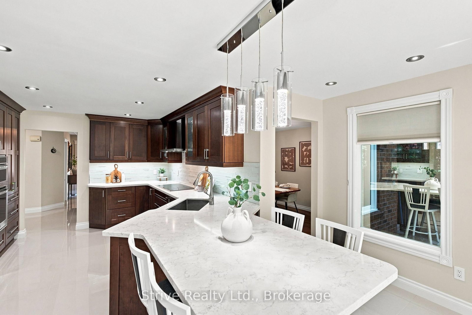 5 Carriage Lane • Clarington, ON photo 11