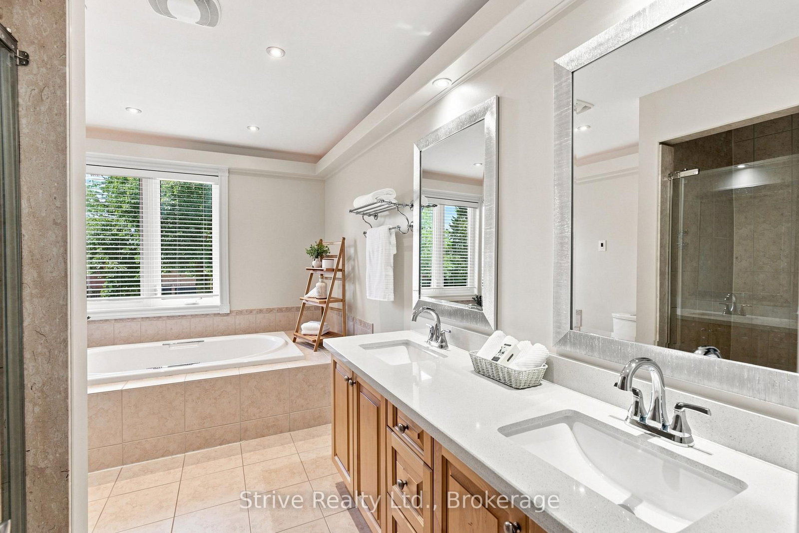 5 Carriage Lane • Clarington, ON photo 20
