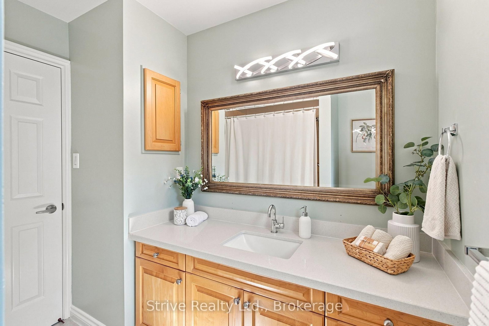 5 Carriage Lane • Clarington, ON photo 22