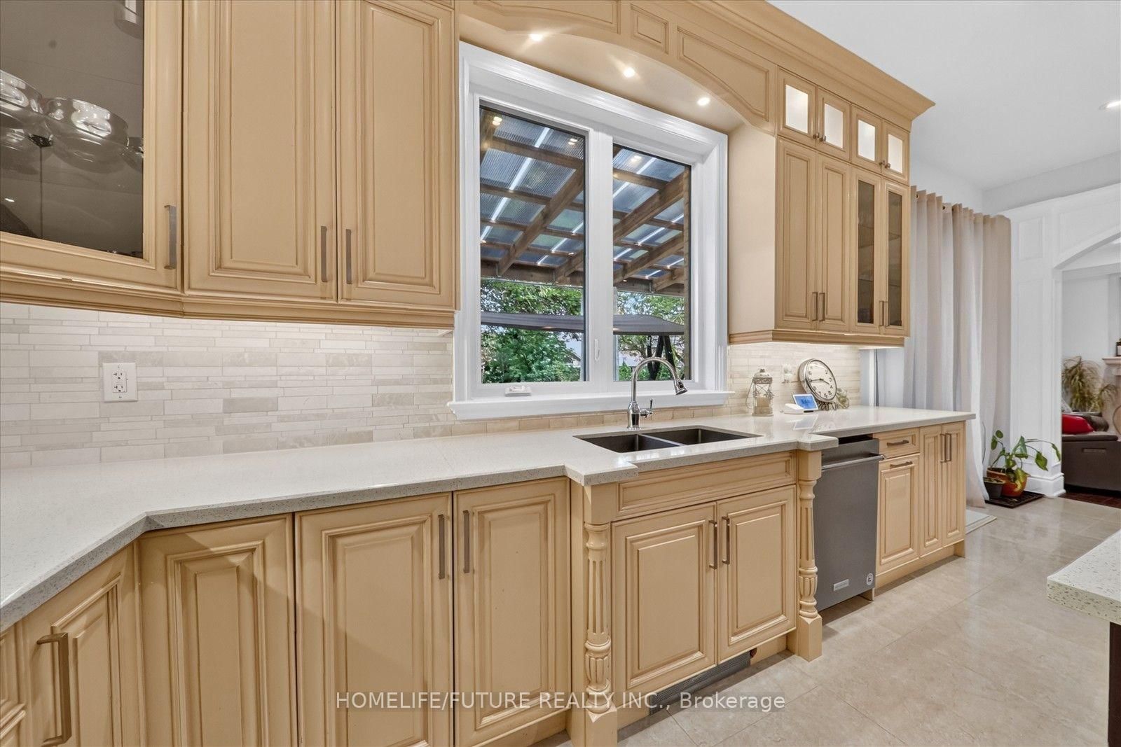 329 Morrish Road • Toronto, ON photo 16