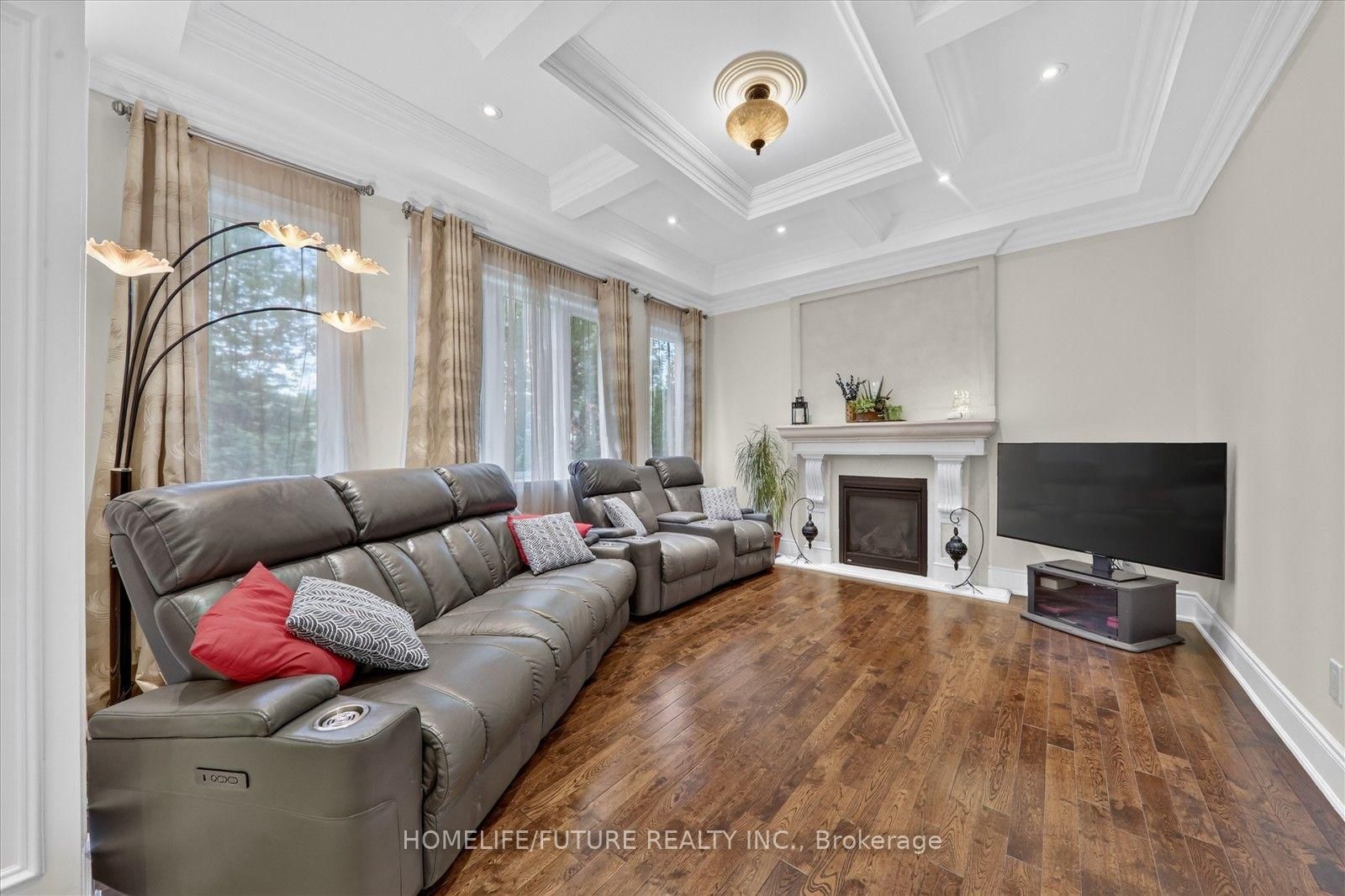 329 Morrish Road • Toronto, ON photo 22