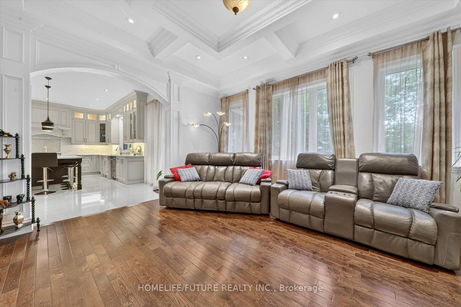 329 Morrish Road • Toronto, ON photo 23