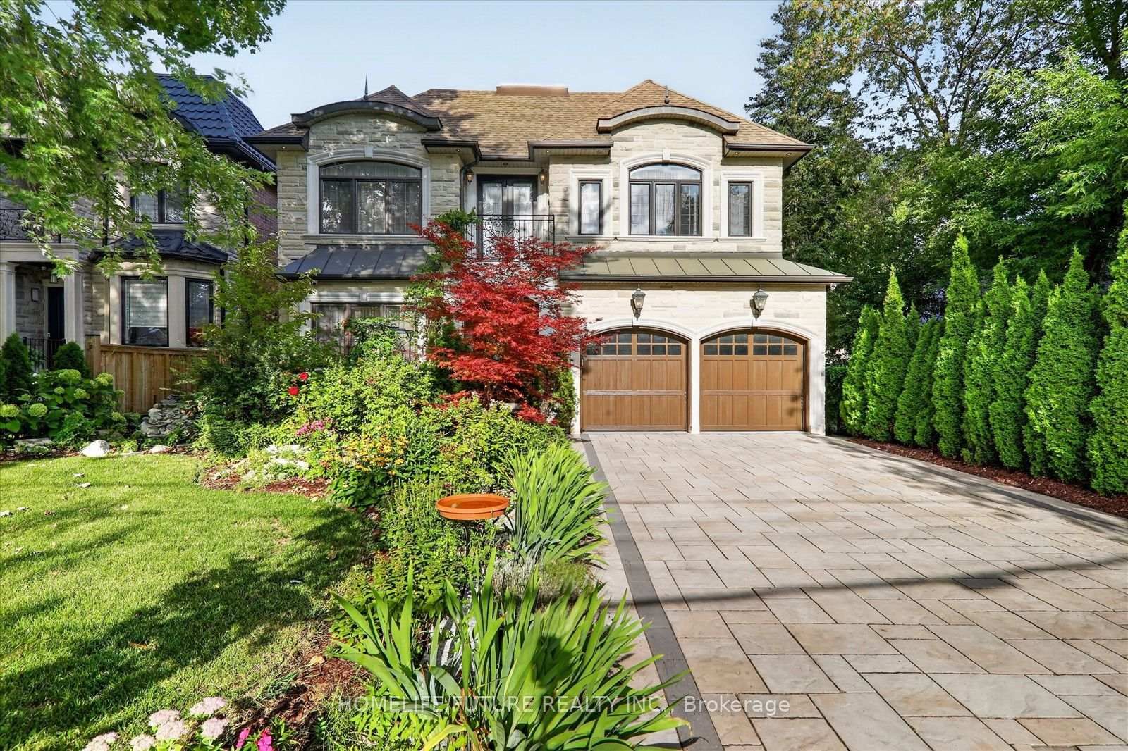 329 Morrish Road • Toronto, ON photo 4