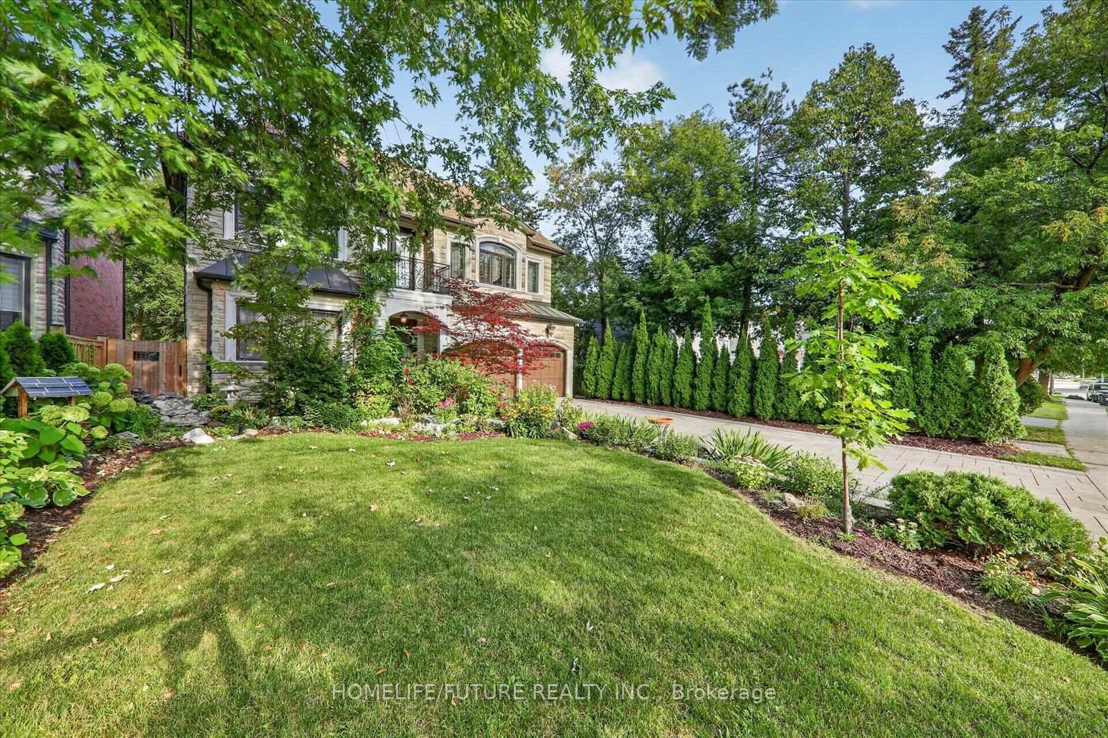 329 Morrish Road • Toronto, ON photo 5