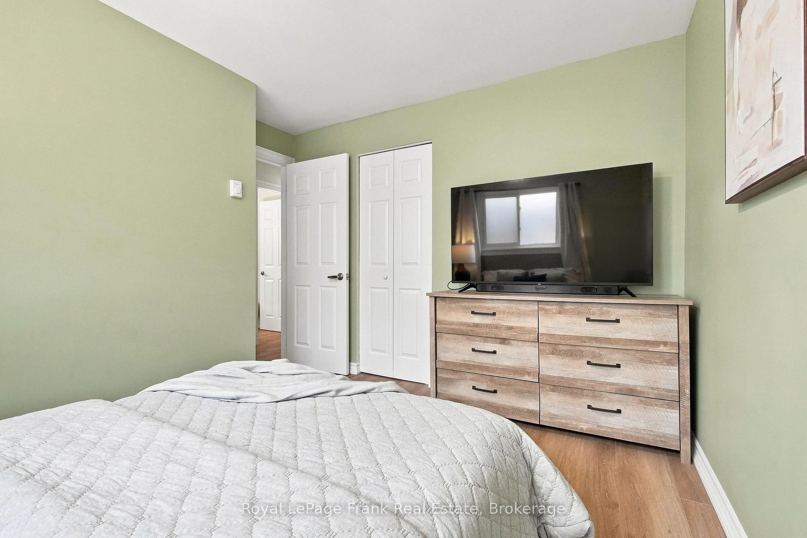 445 Bay Street • Scugog, ON photo 19