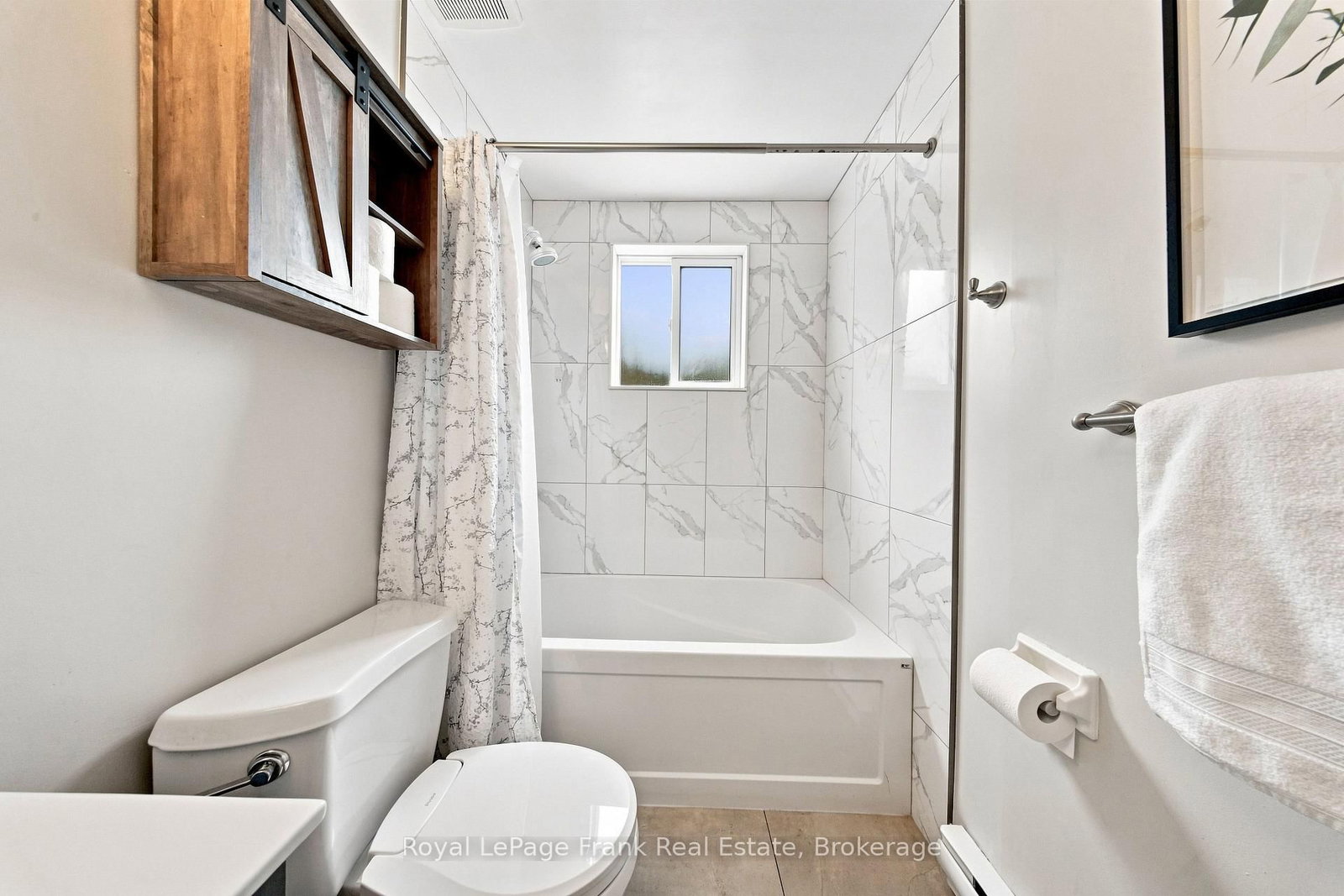 445 Bay Street • Scugog, ON photo 23