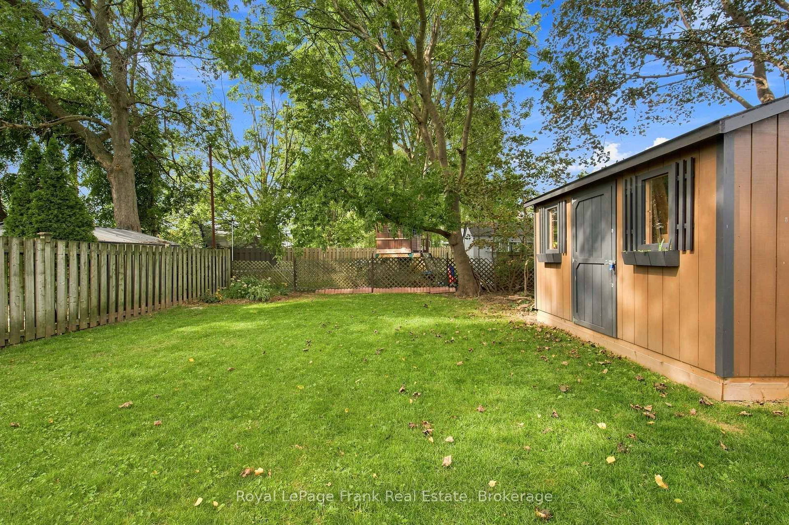 445 Bay Street • Scugog, ON photo 28