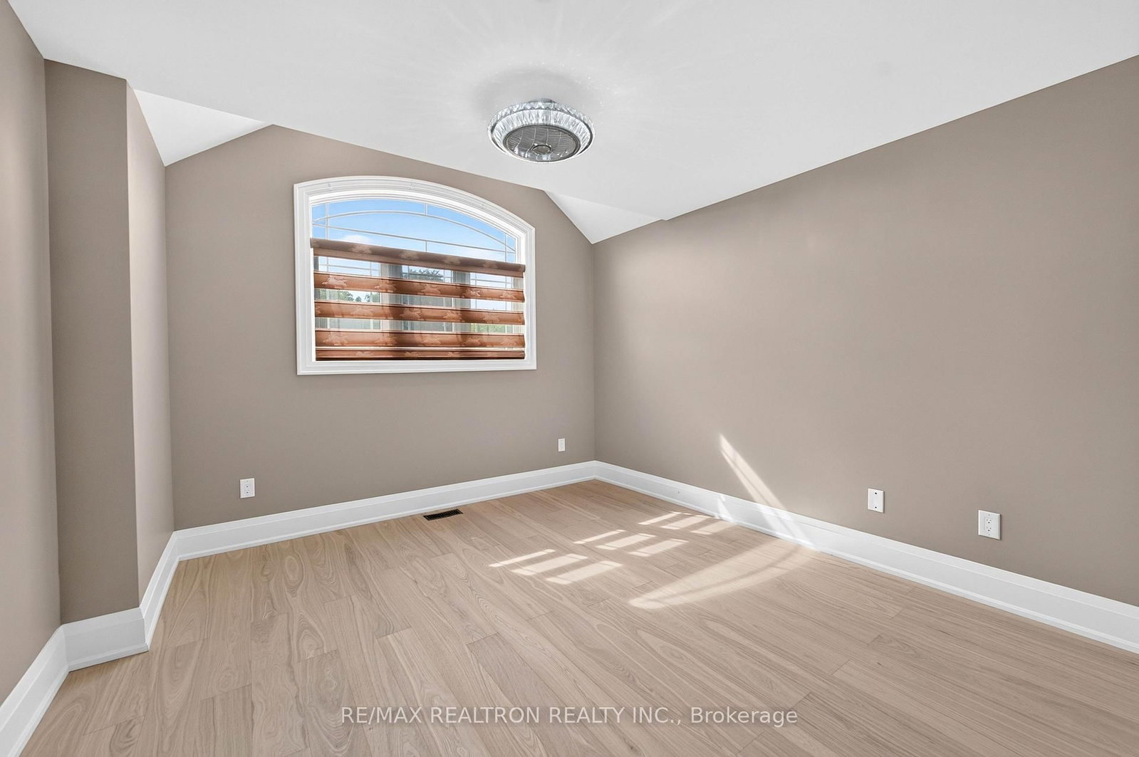 57 Lionel Byam Drive • Clarington, ON photo 34