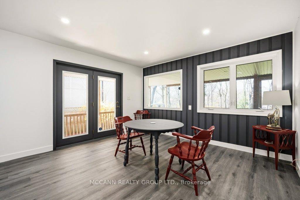 124 Scarboro Crescent • Toronto, ON photo 12