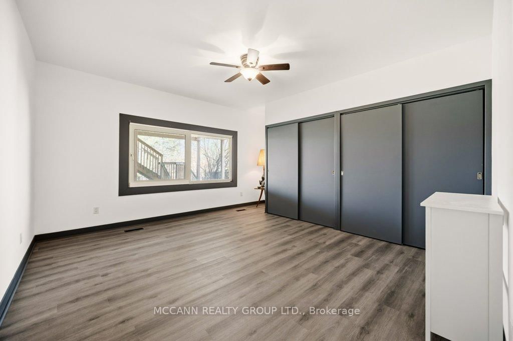 124 Scarboro Crescent • Toronto, ON photo 13