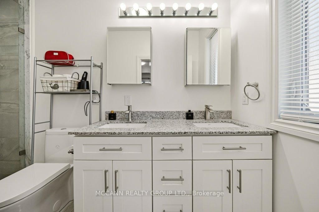 124 Scarboro Crescent • Toronto, ON photo 33