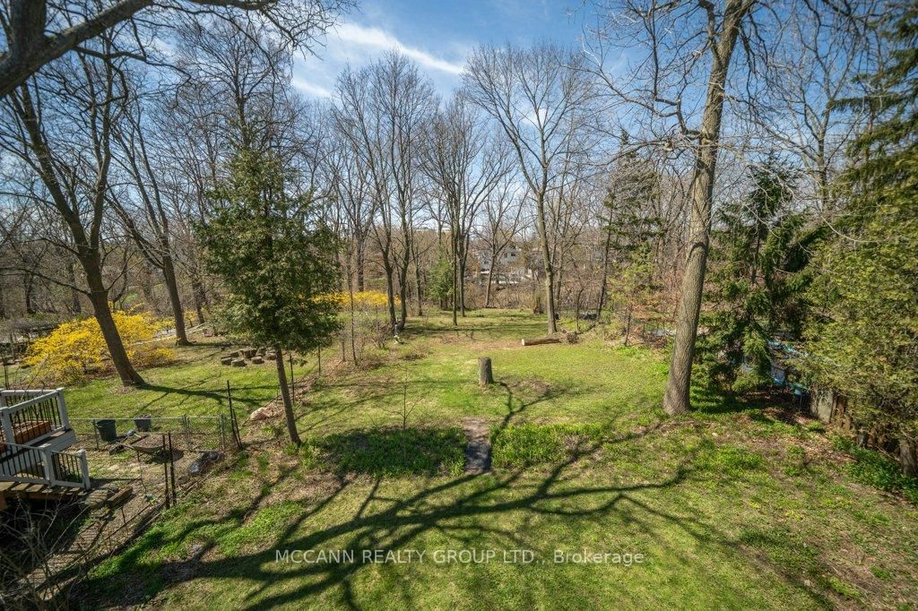 124 Scarboro Crescent • Toronto, ON photo 45