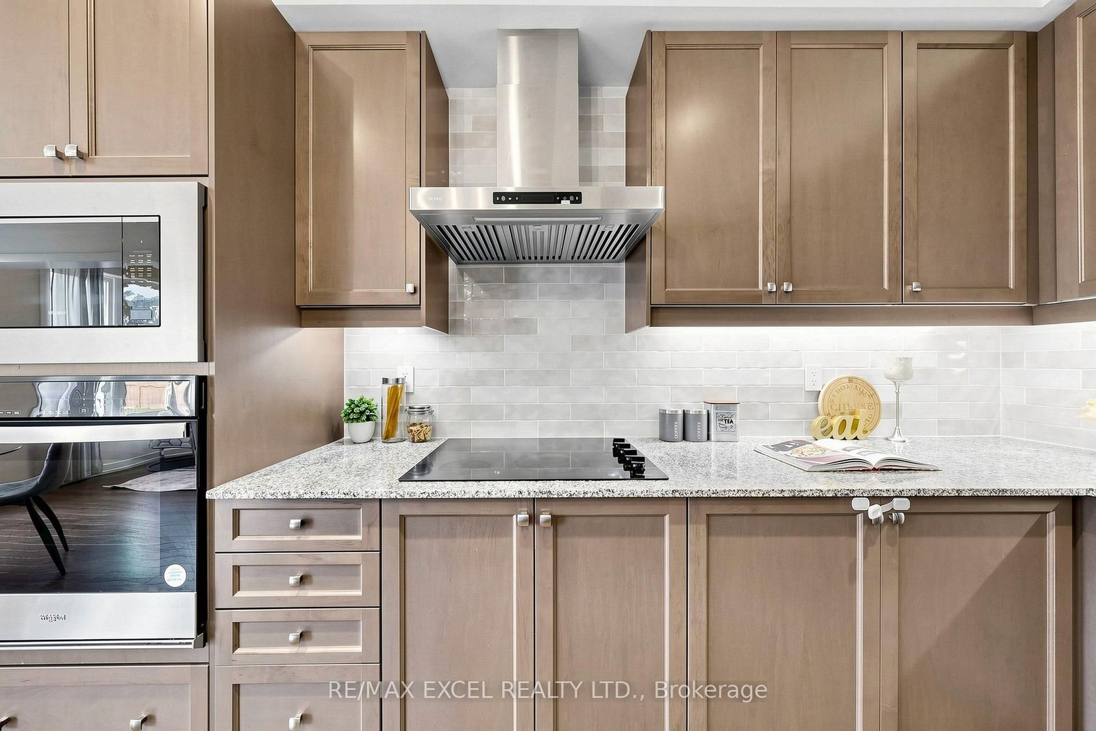 66 Mountainside Crescent • Whitby, ON photo 18