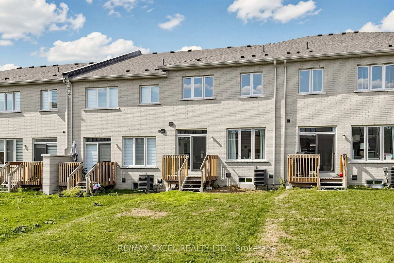 66 Mountainside Crescent • Whitby, ON photo 49